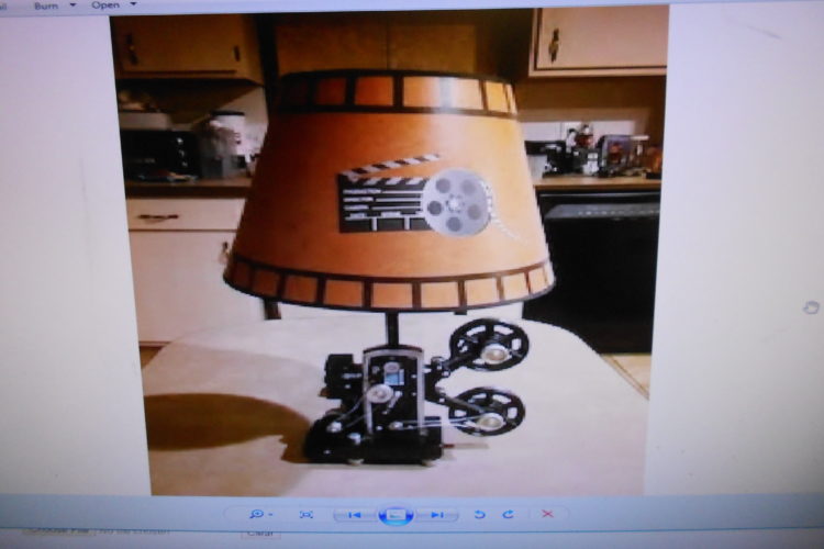 MOVIE LAMP MOVIE LAMP