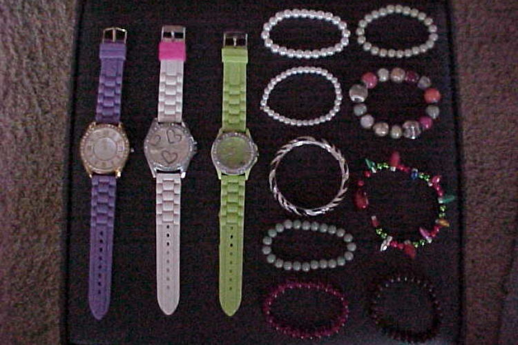 BANGLE JEWELRY BANGLE JEWELRY