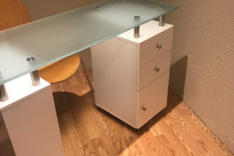 Manicure Table $150 Manicure Table $150
