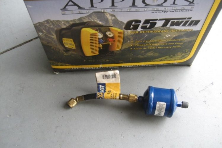 022 PRE FILTER AND ADAPTER HOSE 022 PRE FILTER AND ADAPTER HOSE
