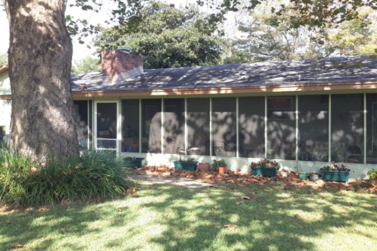 Large Rear Screened Porch Large Rear Screened Porch