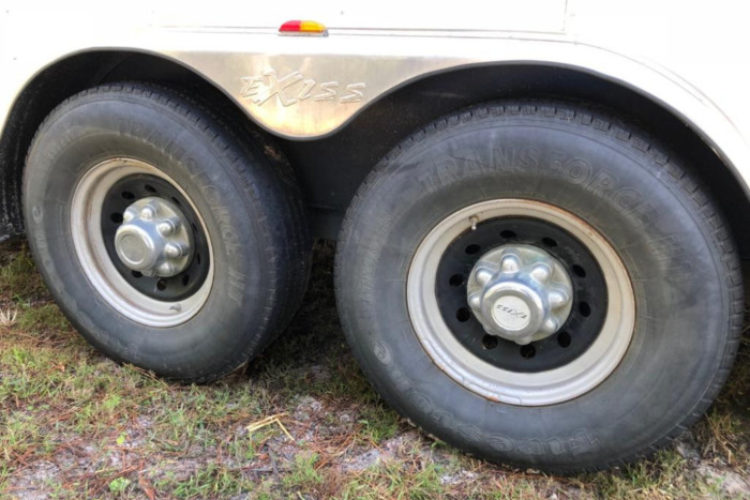 Right Tire Right Tire
