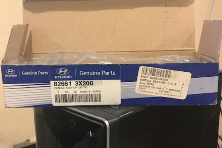 Hyundai Door Handle 2 Hyundai Door Handle 2
