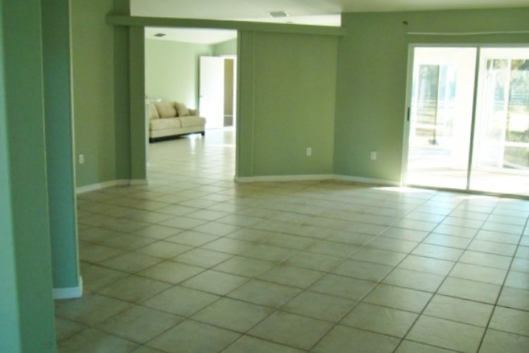 formal living area formal living area