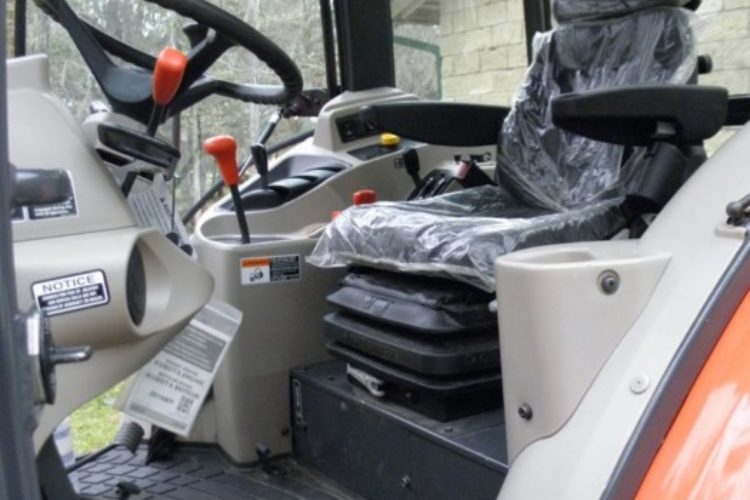 2017 KUBOTA M7060HDC pic4 2017 KUBOTA M7060HDC pic4