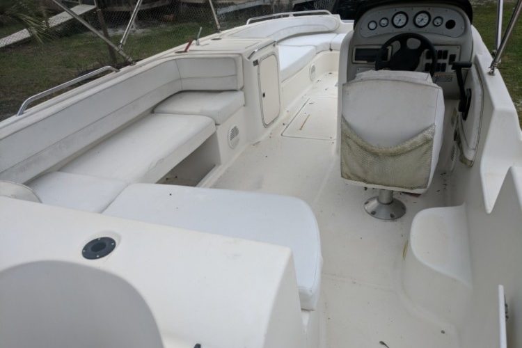 00 DECKBOAT (2) 00 DECKBOAT (2)