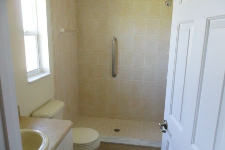 4 Pecan Run Trak master bathroom 4 Pecan Run Trak master bathroom