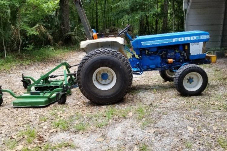 blue tractor blue tractor
