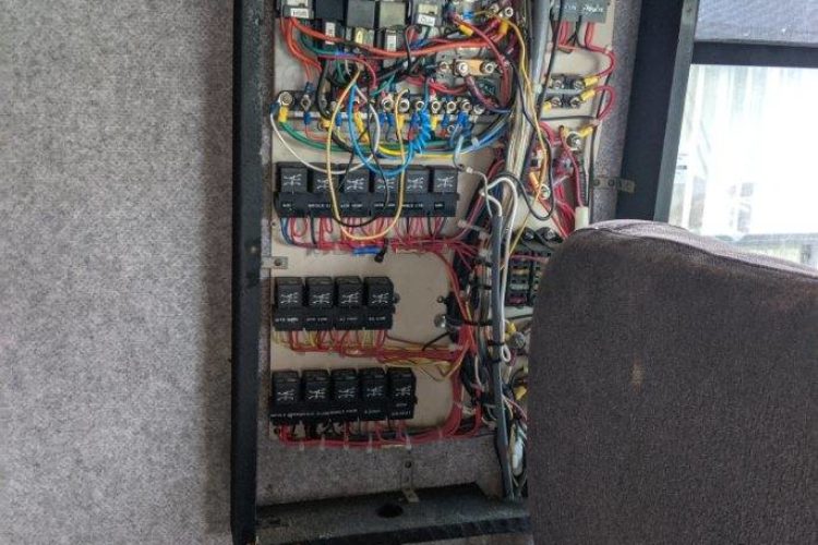 15721 15721