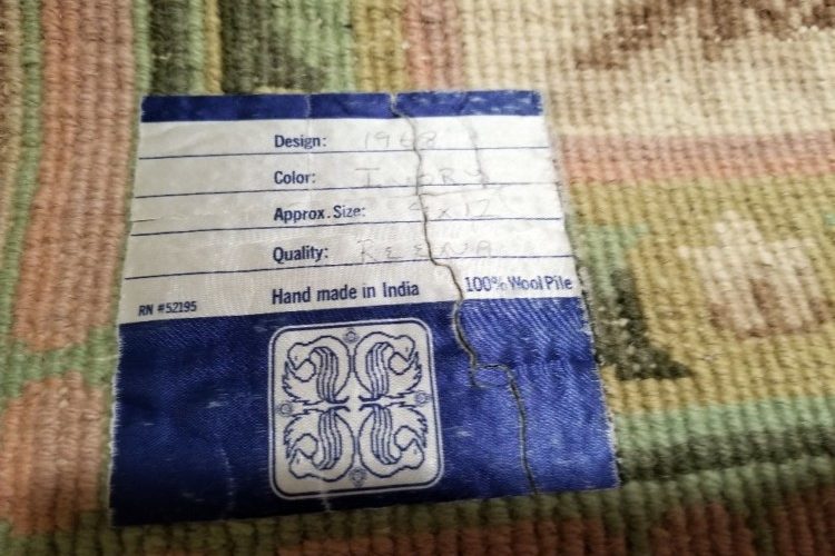 rug-label2 rug-label2