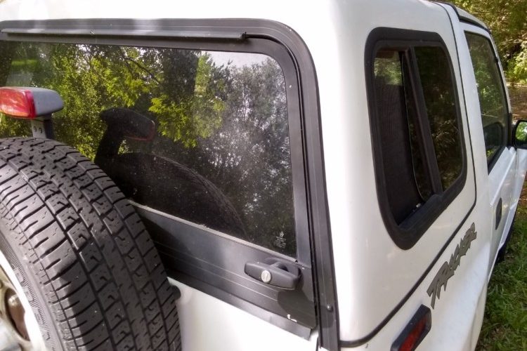 Hard Top For 1998 Chevy Tracker