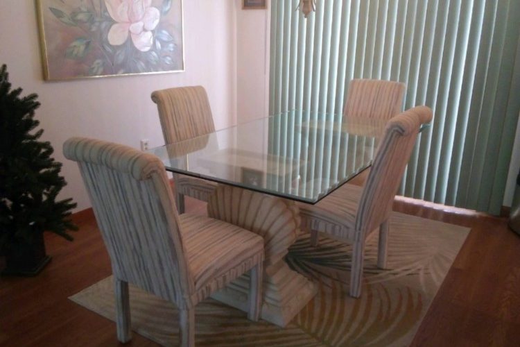 Glass Top Pedestal Table Glass Top Pedestal Table
