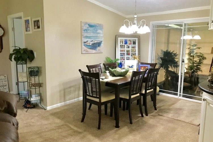 DINING ROOM DINING ROOM