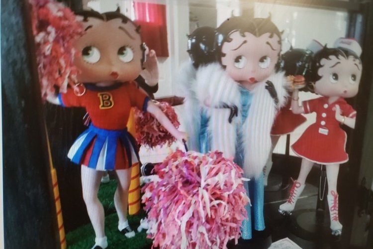 Betty Boop cheerleader Danbury Mint Betty Boop cheerleader Danbury Mint