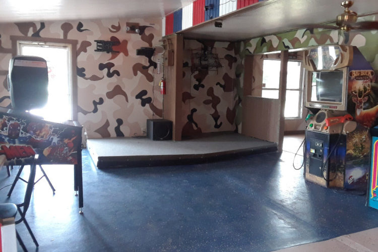 FL Saloon for sale FL Saloon for sale