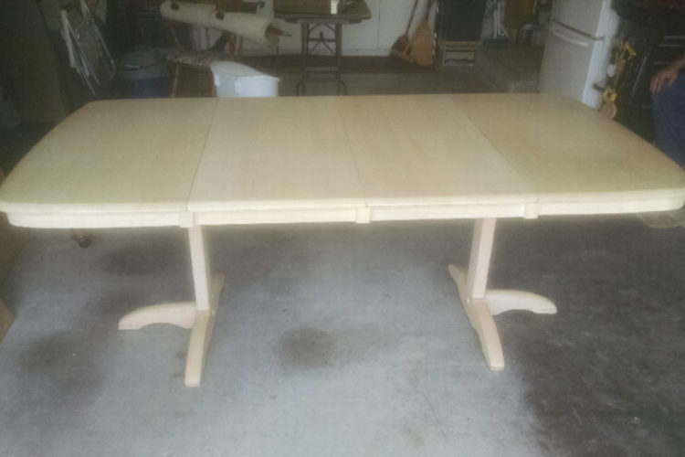 Table with extensions Table with extensions