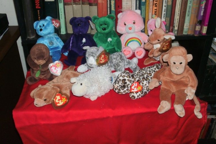Lots of Beanie Babys for sale or trade