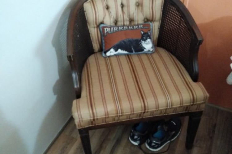 Ashley Kincade chairs Ashley Kincade chairs