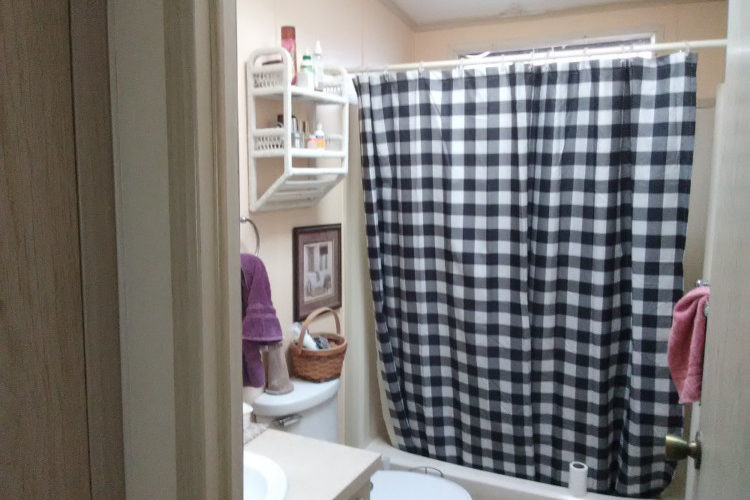 Spare bathroom Spare bathroom