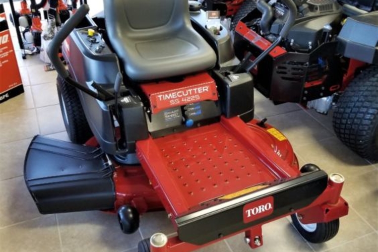 TORO TIMECUTTER SS4225 42" ZERO TURN MOWER