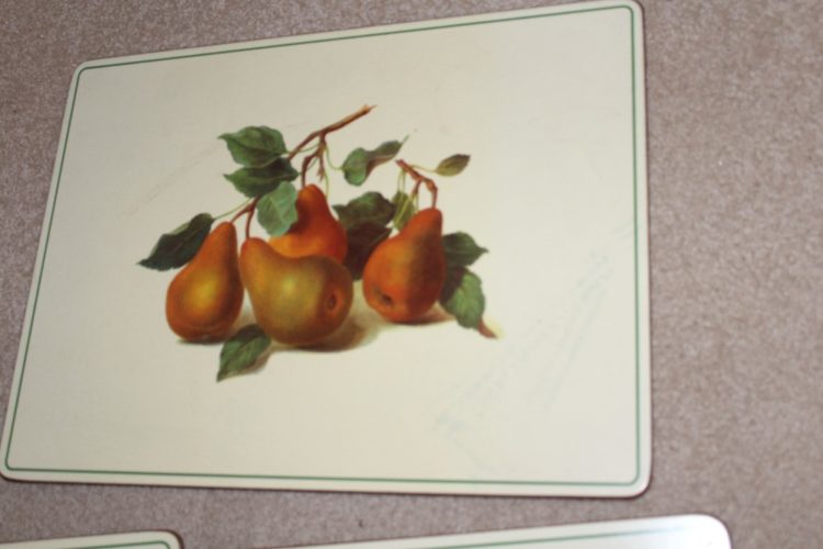placemats (4) placemats (4)
