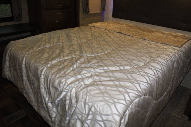 King master bed King master bed