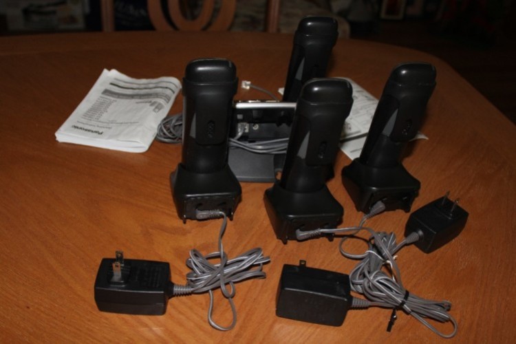 phone (2) phone (2)