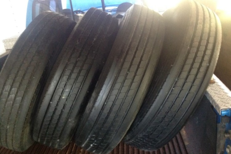 Four Michelin Tires 235/80R 22.5 XRV