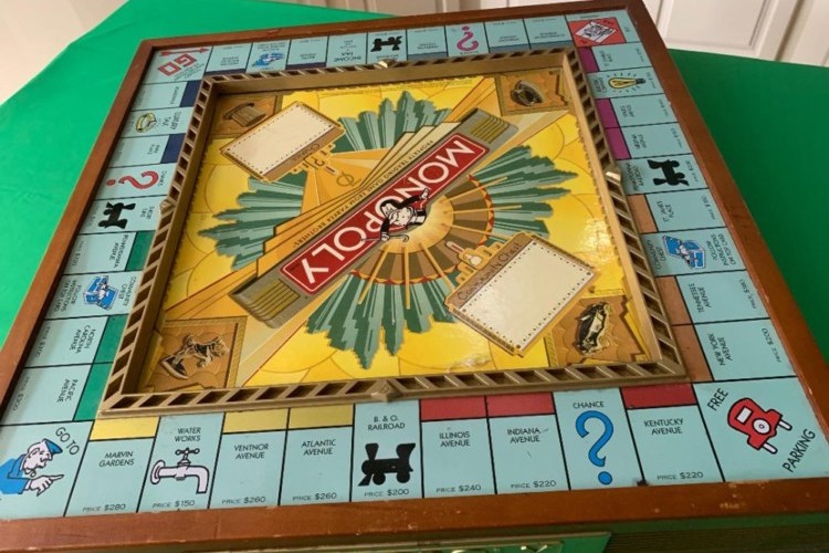 Monopoly37 Monopoly37