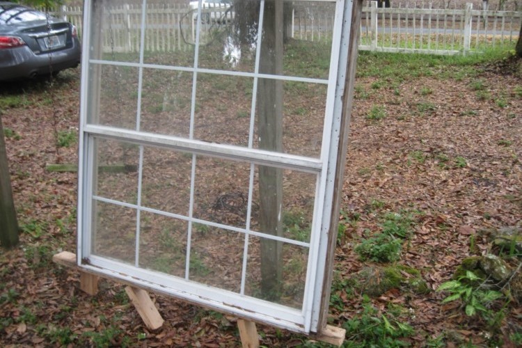 WINDOW WINDOW