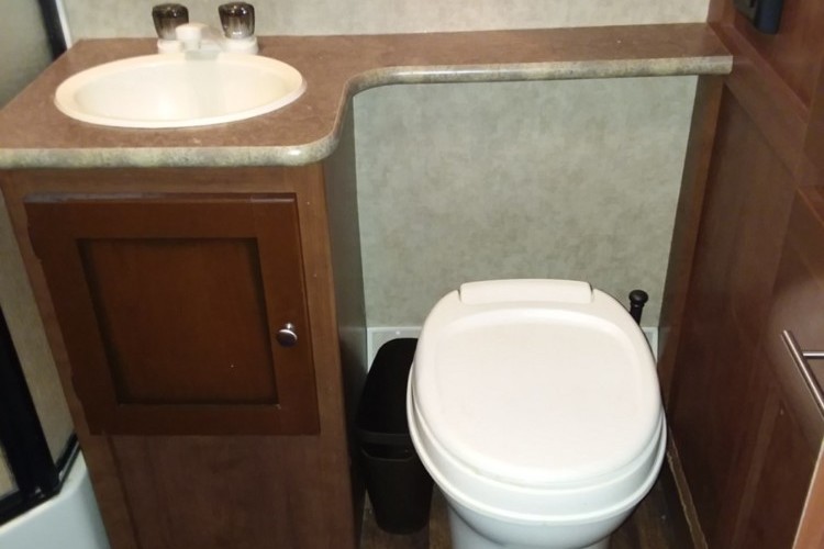 porcelain toilet porcelain toilet