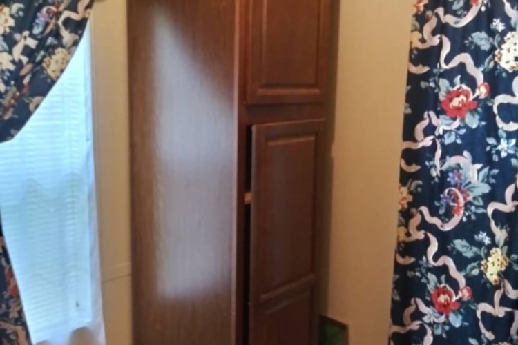 closed doors closed doors