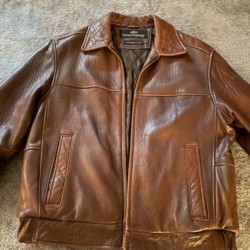 Mens Medium 100% Premium Leather Jacket