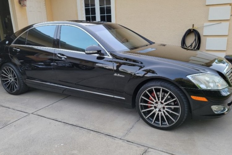 S550 Side Skirts S550 Side Skirts