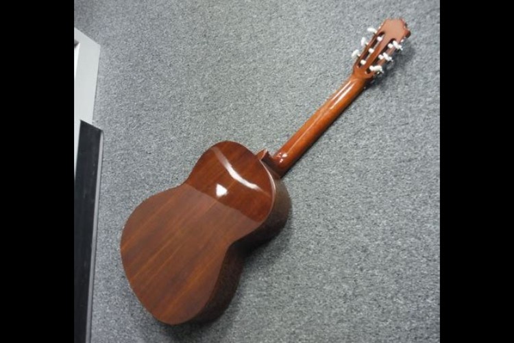 g-231ii yamaha guitar