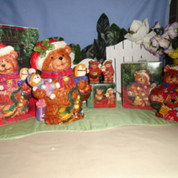 Christmas set-Cookie Jar-Candleholder & S&P-Dillards-$20