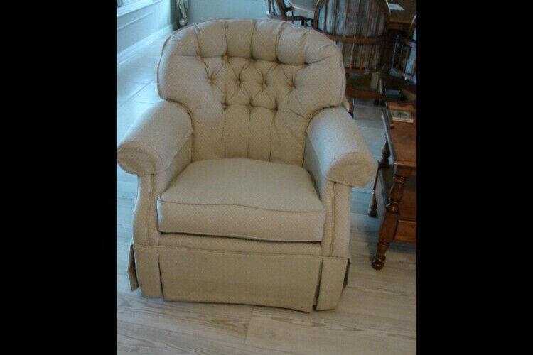 Pair of Lazy Boy Swivel Rockers w/ 2 foot stools 175