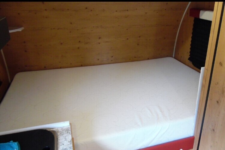 Full Foam Bed