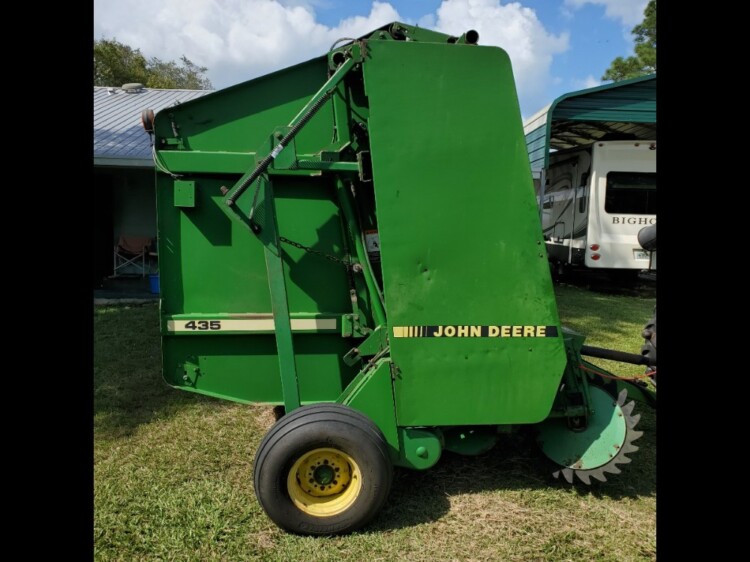John Deere 435 Baler For Sale