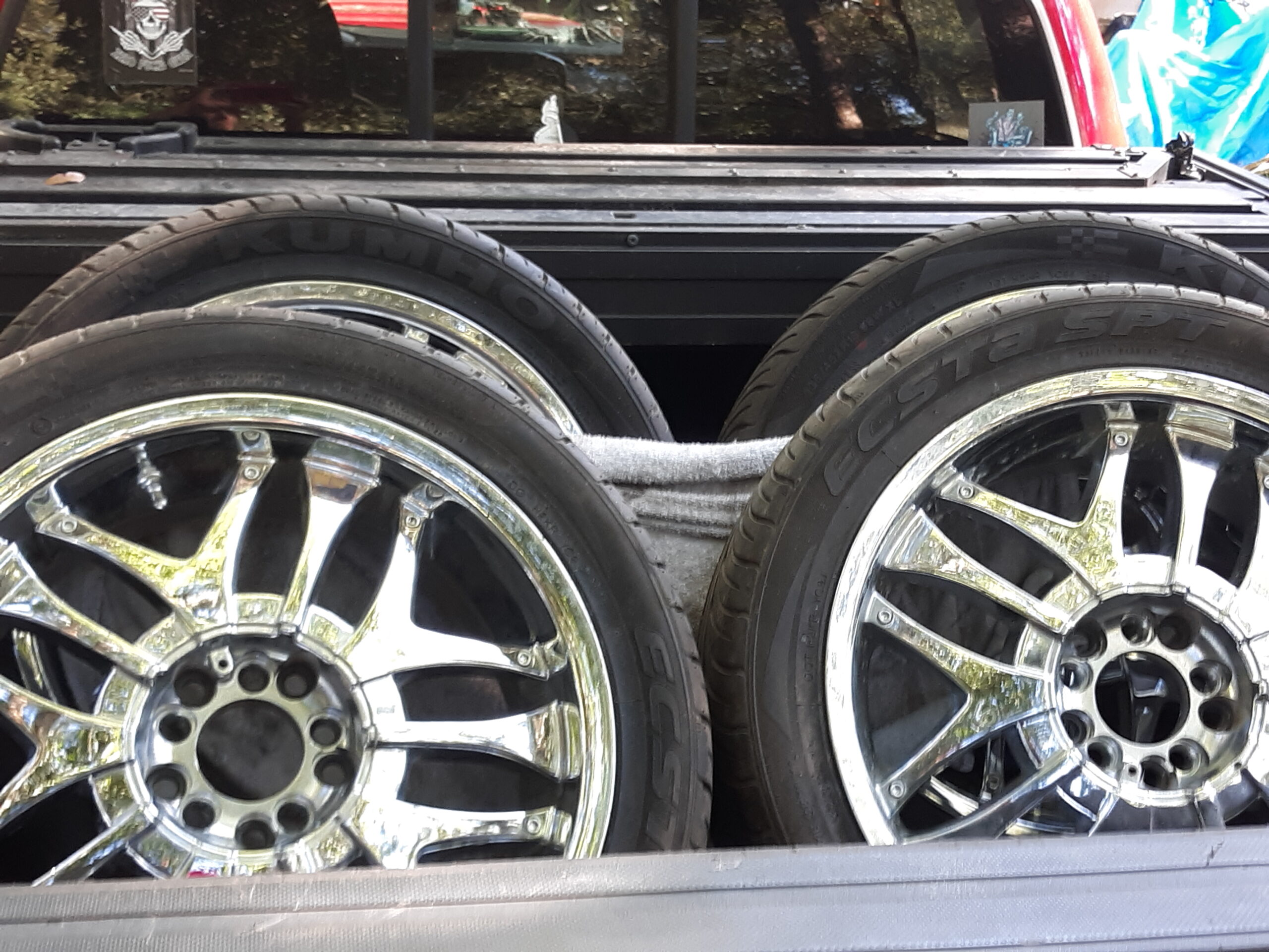 SET OF 4 18 Universal 5 Lug Rims Tires Center Caps Ocala4Sale Buy Sell in Ocala FL