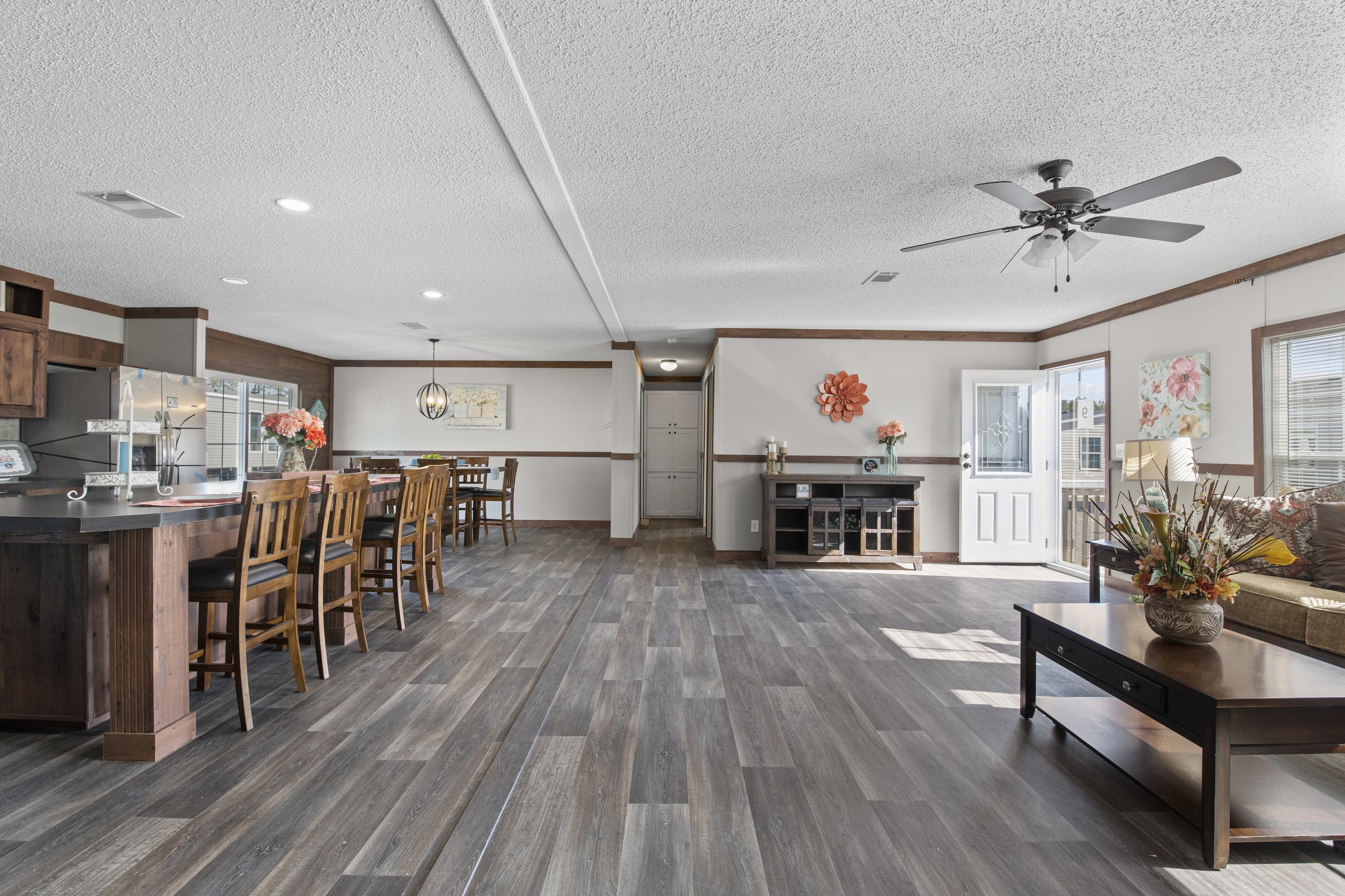 Charger_living_3