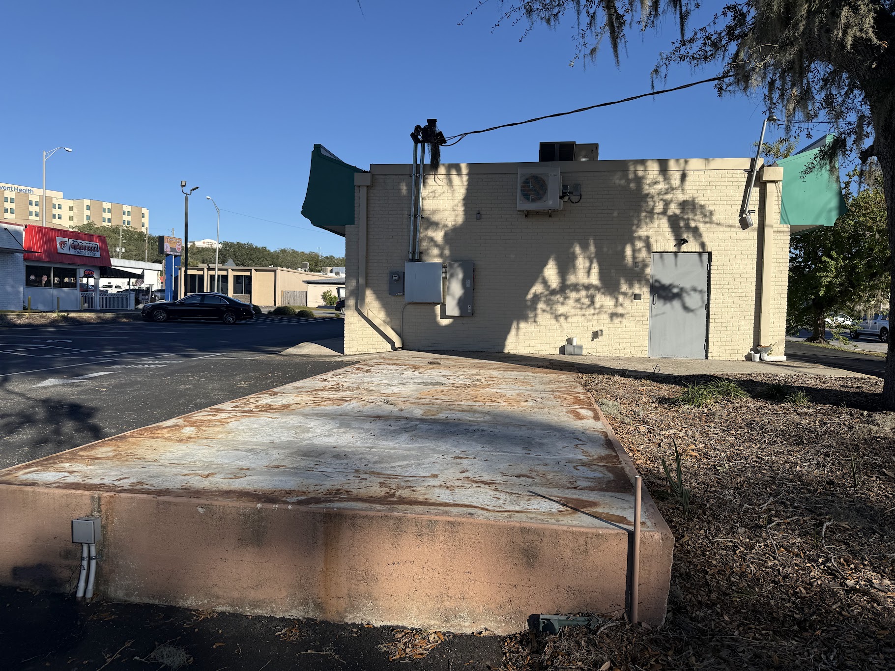 Freezer Storagebuilding Pad