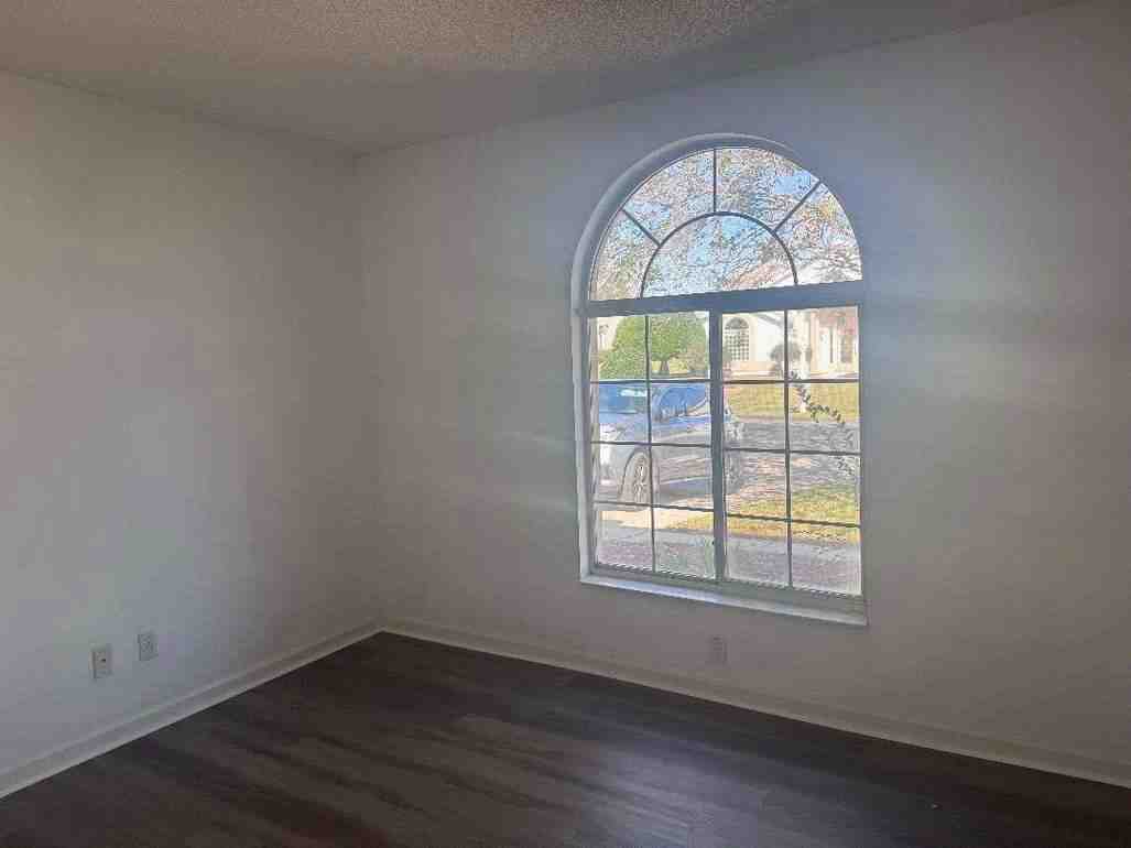 5110 NW 19th Place Bed Room2 (1)