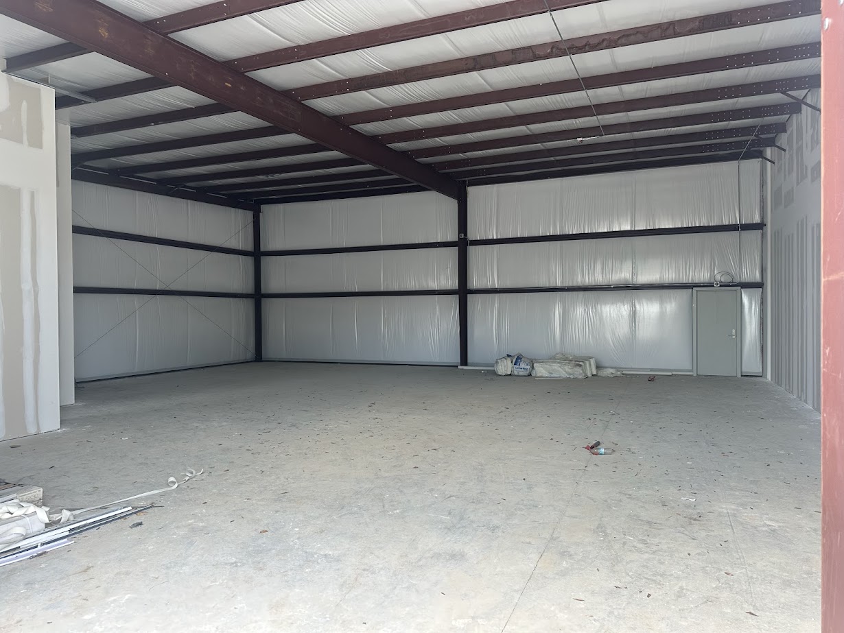2500 sq ft Unit (1)