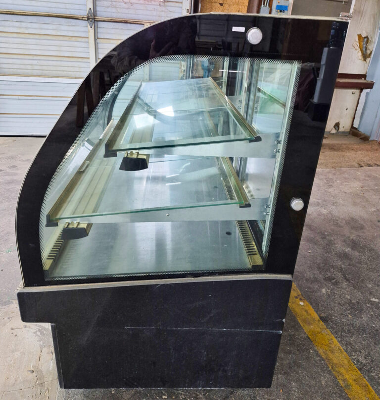 bush-pastry-display-317