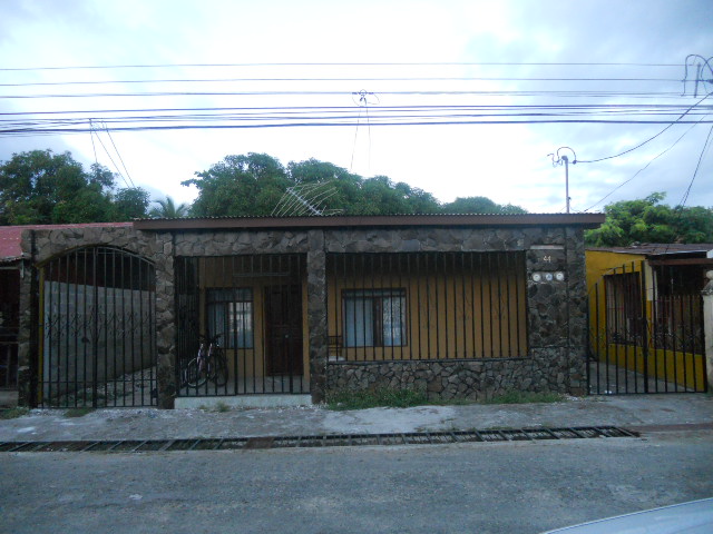 1 Parrita Costa Rica triplex real estate for sale. (25)